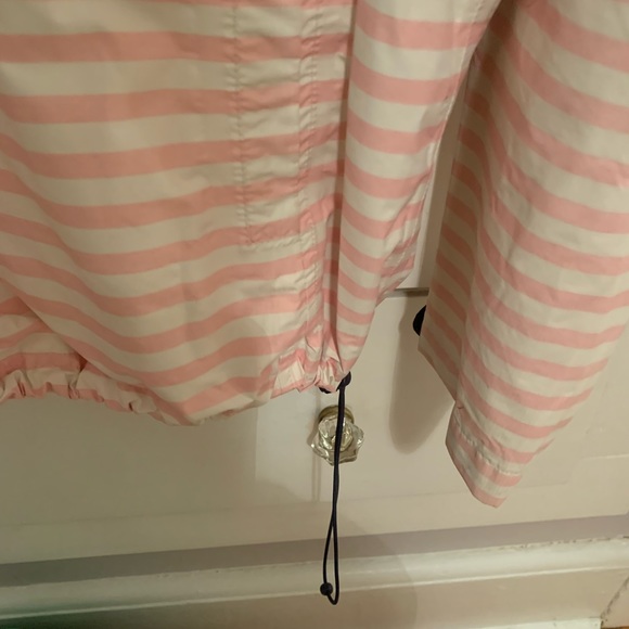 Vineyard vines windbreaker - Picture 3 of 10